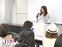 安達さんスピーチ